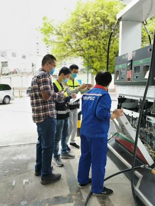 3月17日，联合凤阳街检查新庄、燕江加油站.jpg