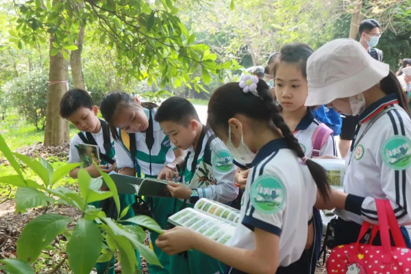 小学生“立功”了！海珠湿地有新发现！